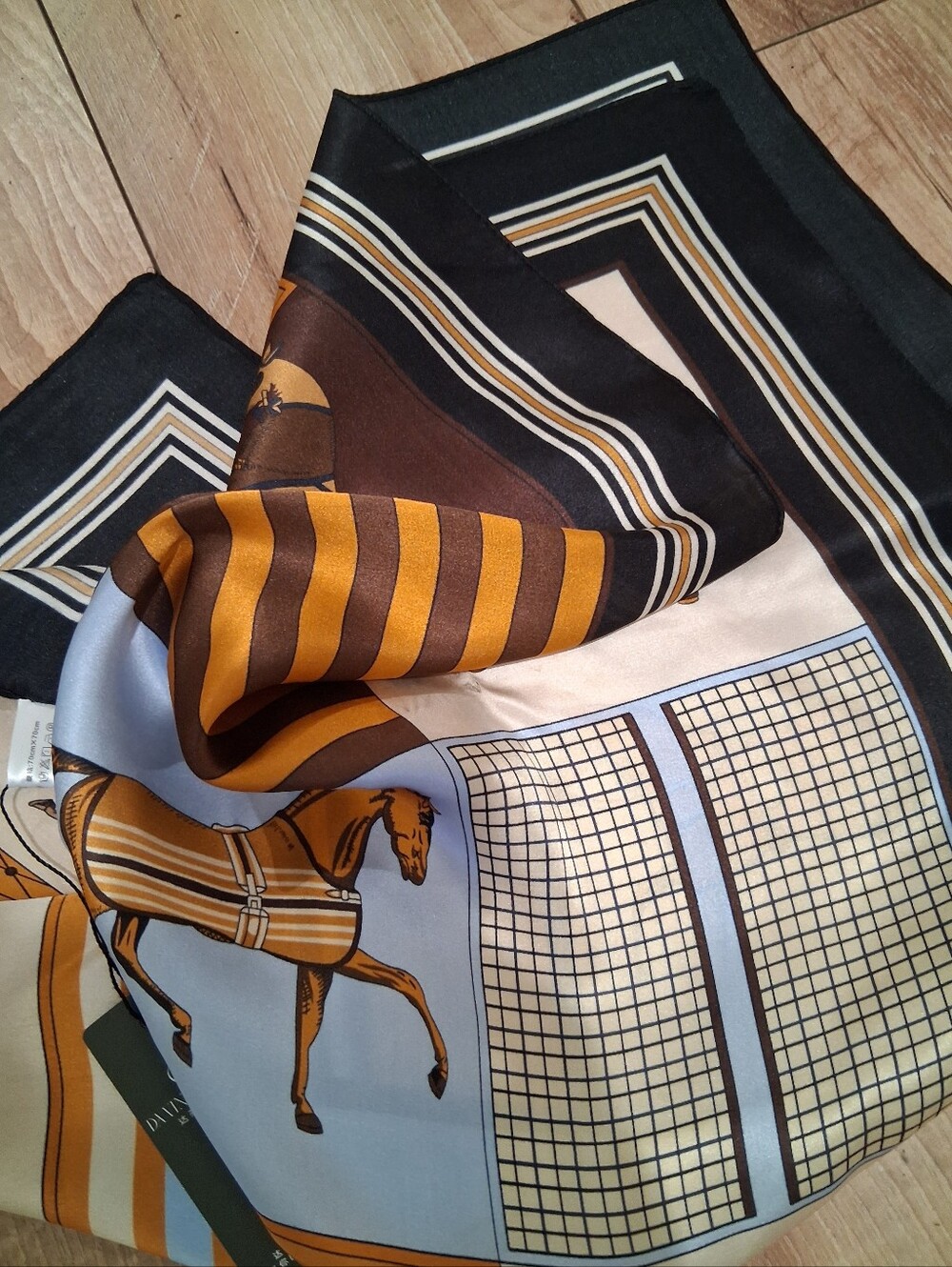 DA VINCI CODE Equestrian Scarf